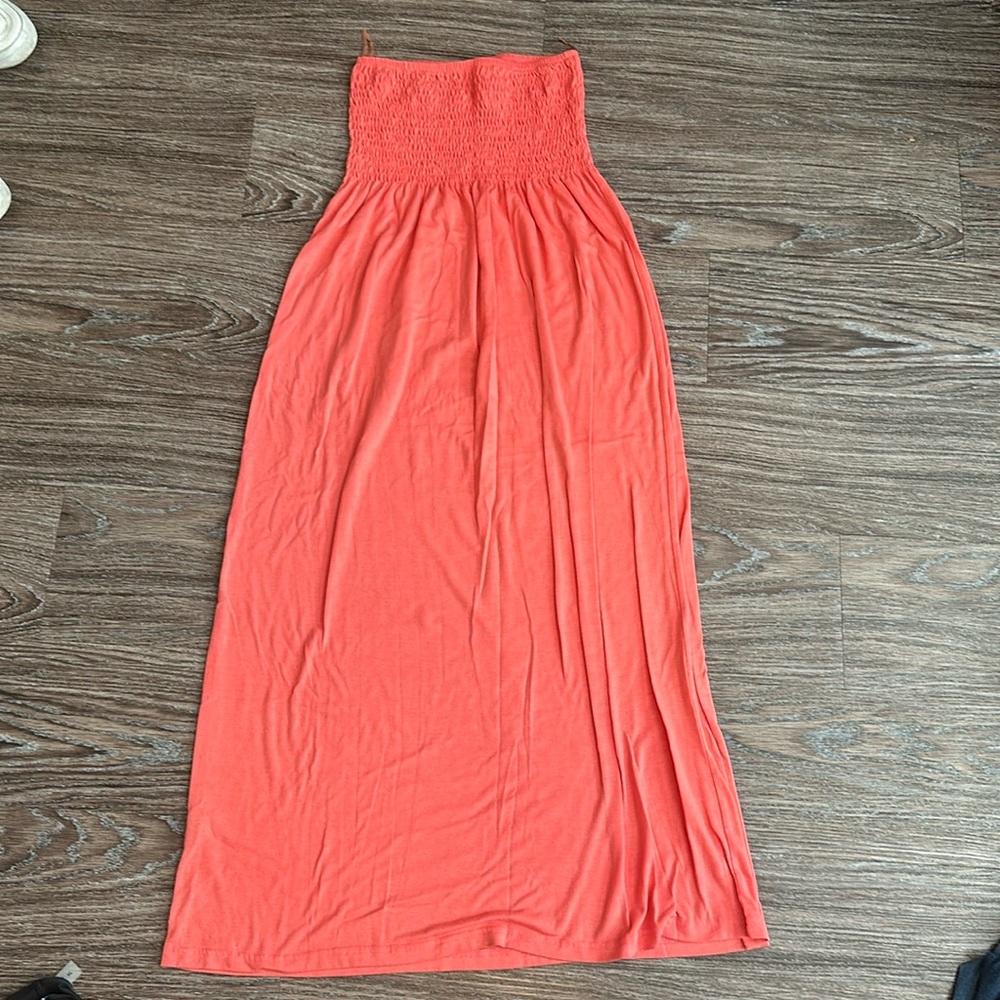 Love Chelsey long Maxi dress Size large in color Tangerine.